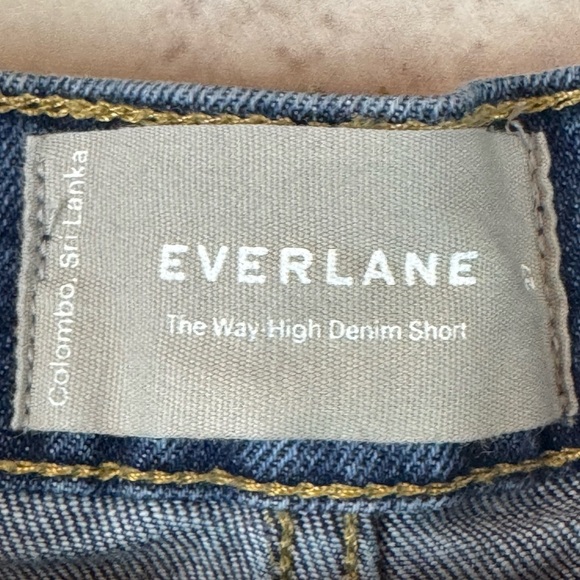 EVERLANE Women's 27 The Way High Denim Short Dark Wash Raw Hem Stretch Cotton - Picture 2 of 13